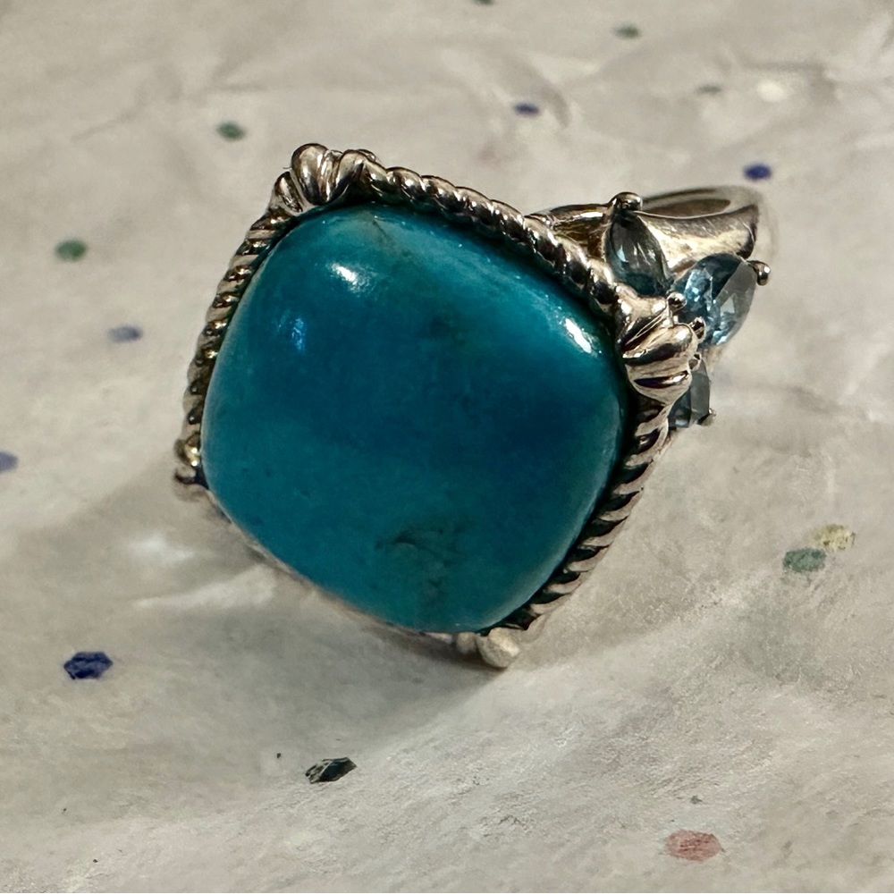 Silver & Turquoise Ring W/topaz stones